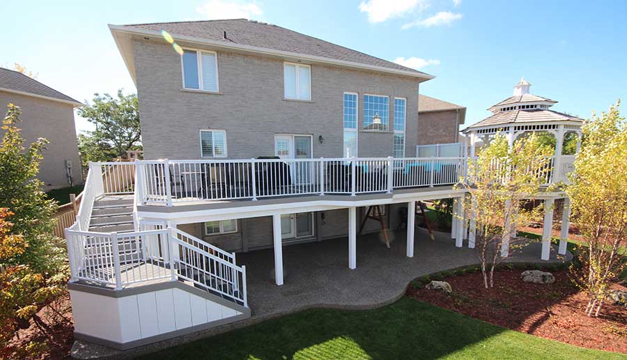 Clubhouse-deck-in-Ancaster 2-tier deck